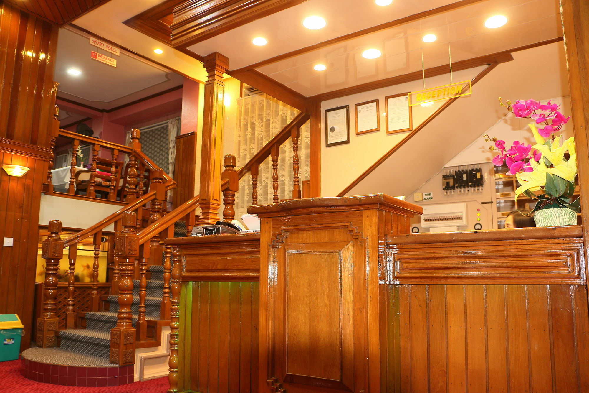 Royal City Hotel Mandalaj Zewnętrze zdjęcie