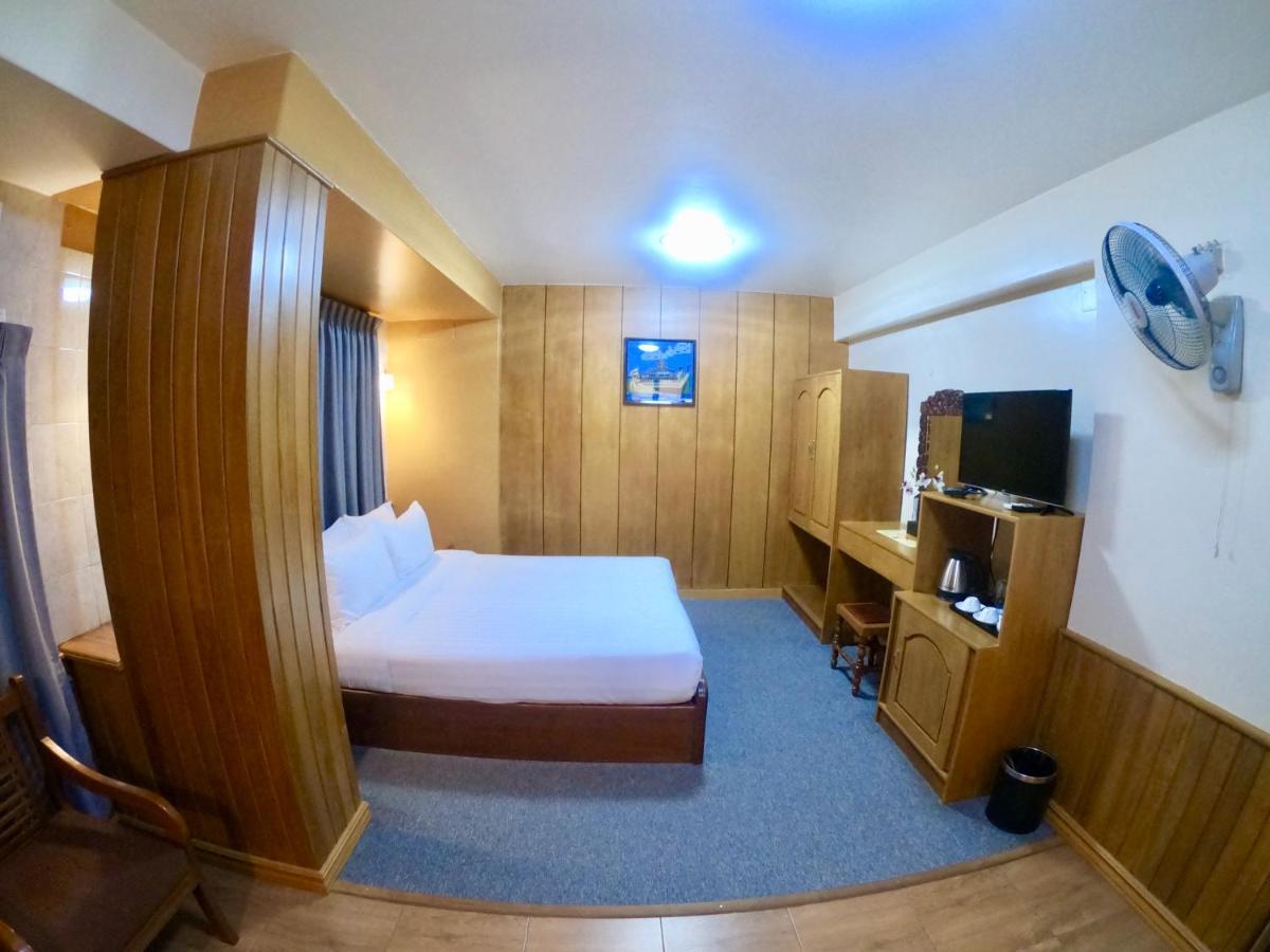 Royal City Hotel Mandalaj Zewnętrze zdjęcie