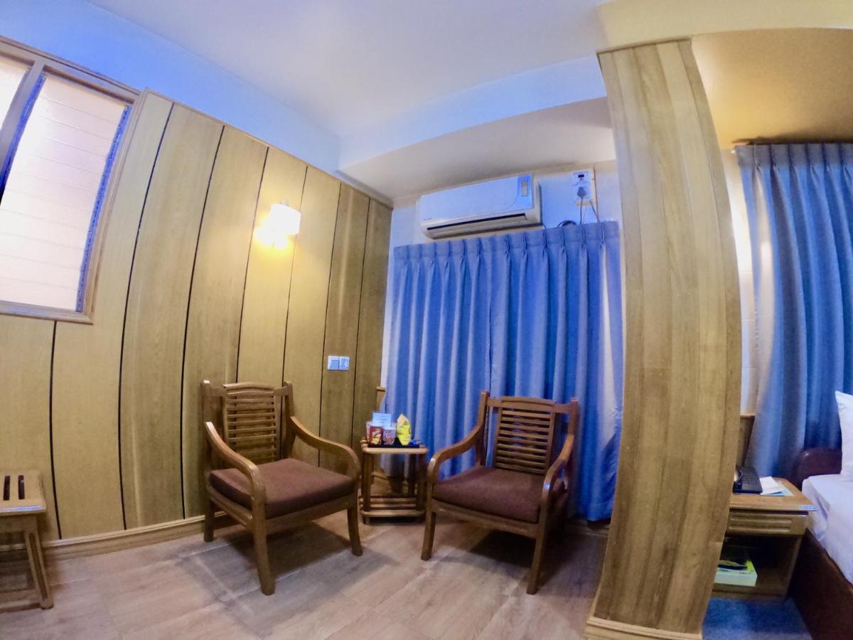 Royal City Hotel Mandalaj Zewnętrze zdjęcie